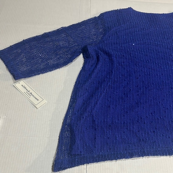 NWT Alfred Dunner Women's Blue Top elbow length w tiny v neck silver accessory - Picture 11 of 13